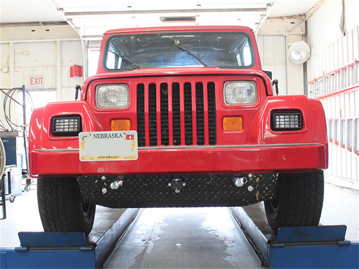 Blue Ox BX1137 Tow Bar Base Plate Fits 87-95 Wrangler (YJ)