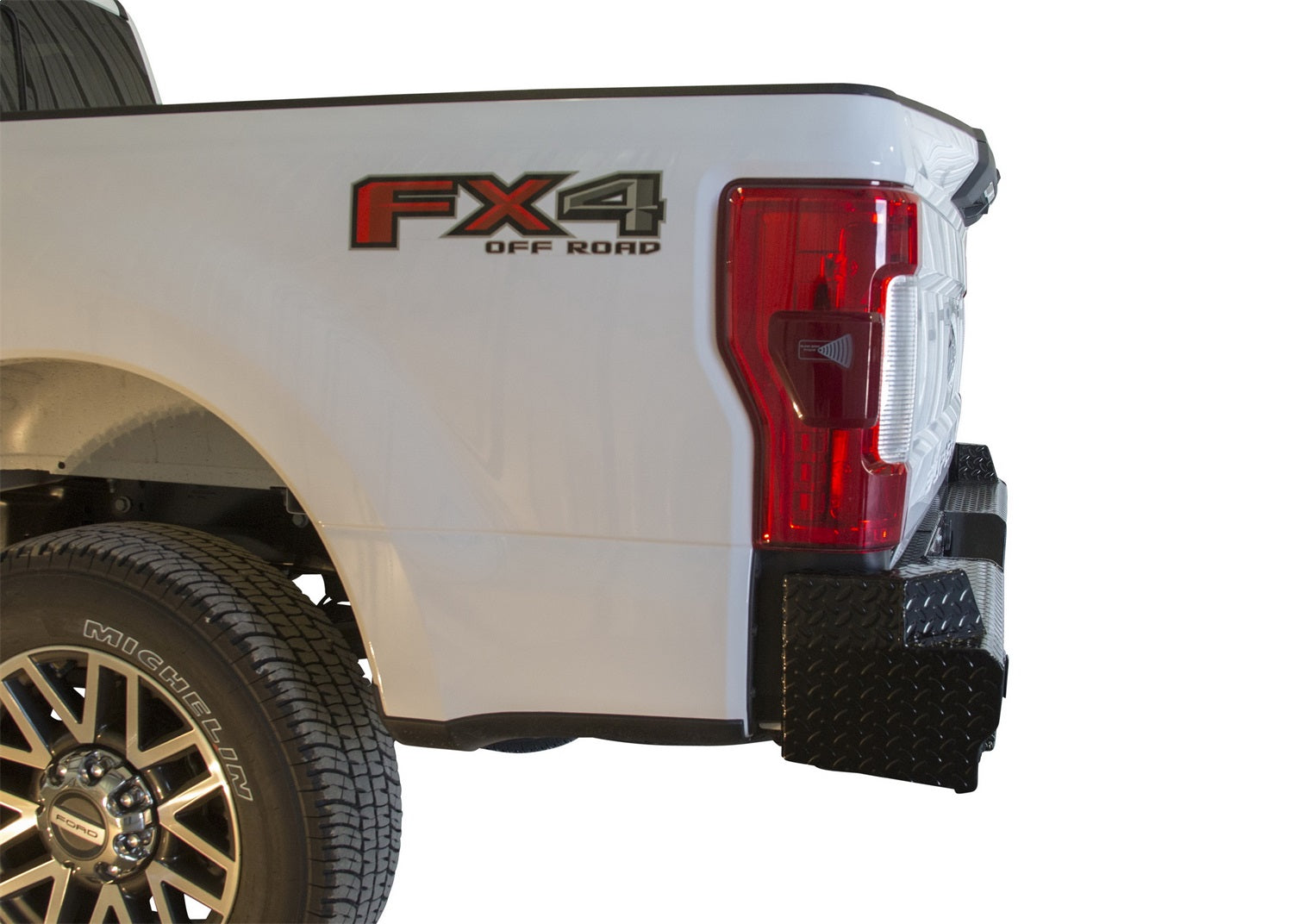 Frontier Truck Gear 100-11-7009 Diamond Rear Bumper