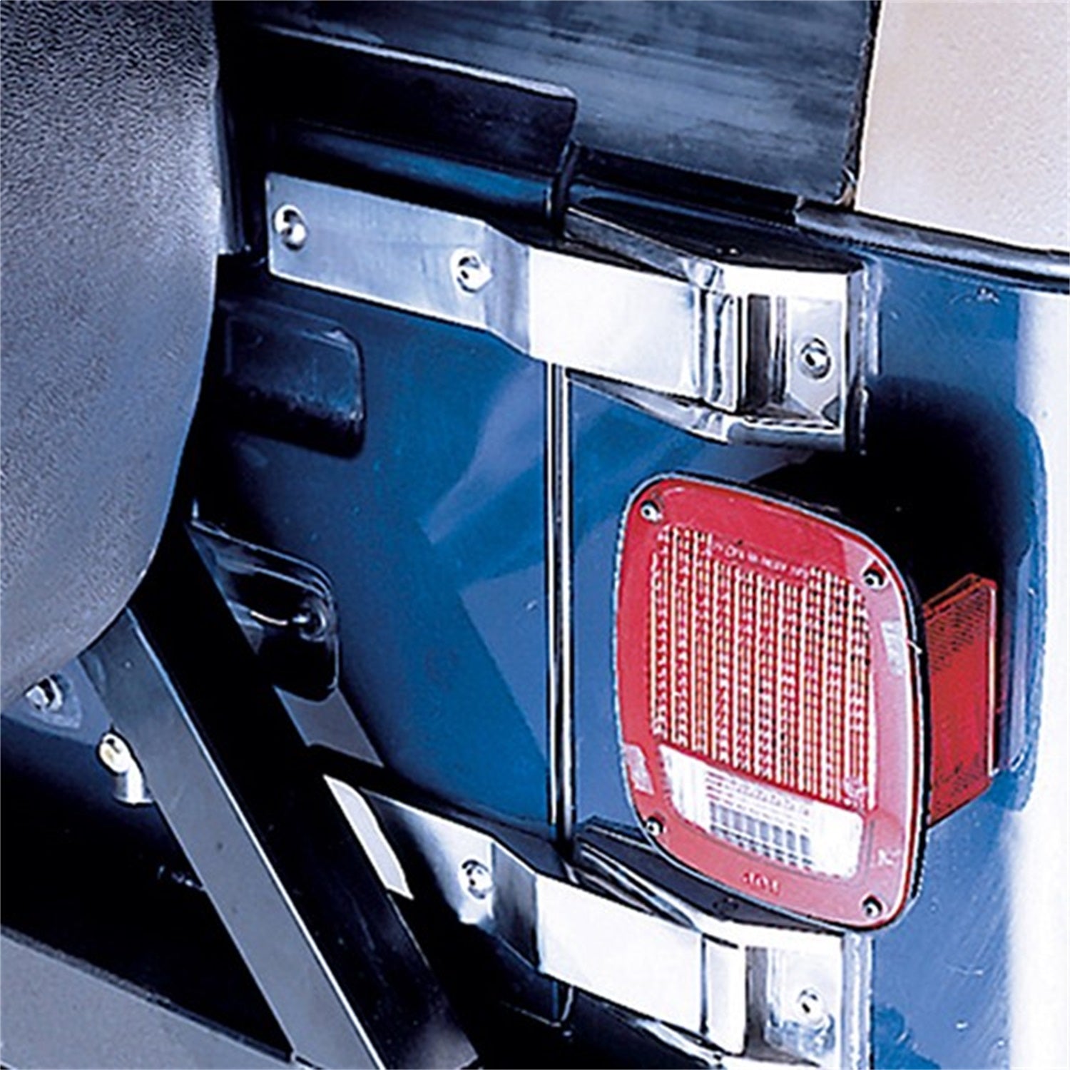 Rugged Ridge 11218.01 Tailgate Hinge Fits 87-95 Wrangler (YJ)
