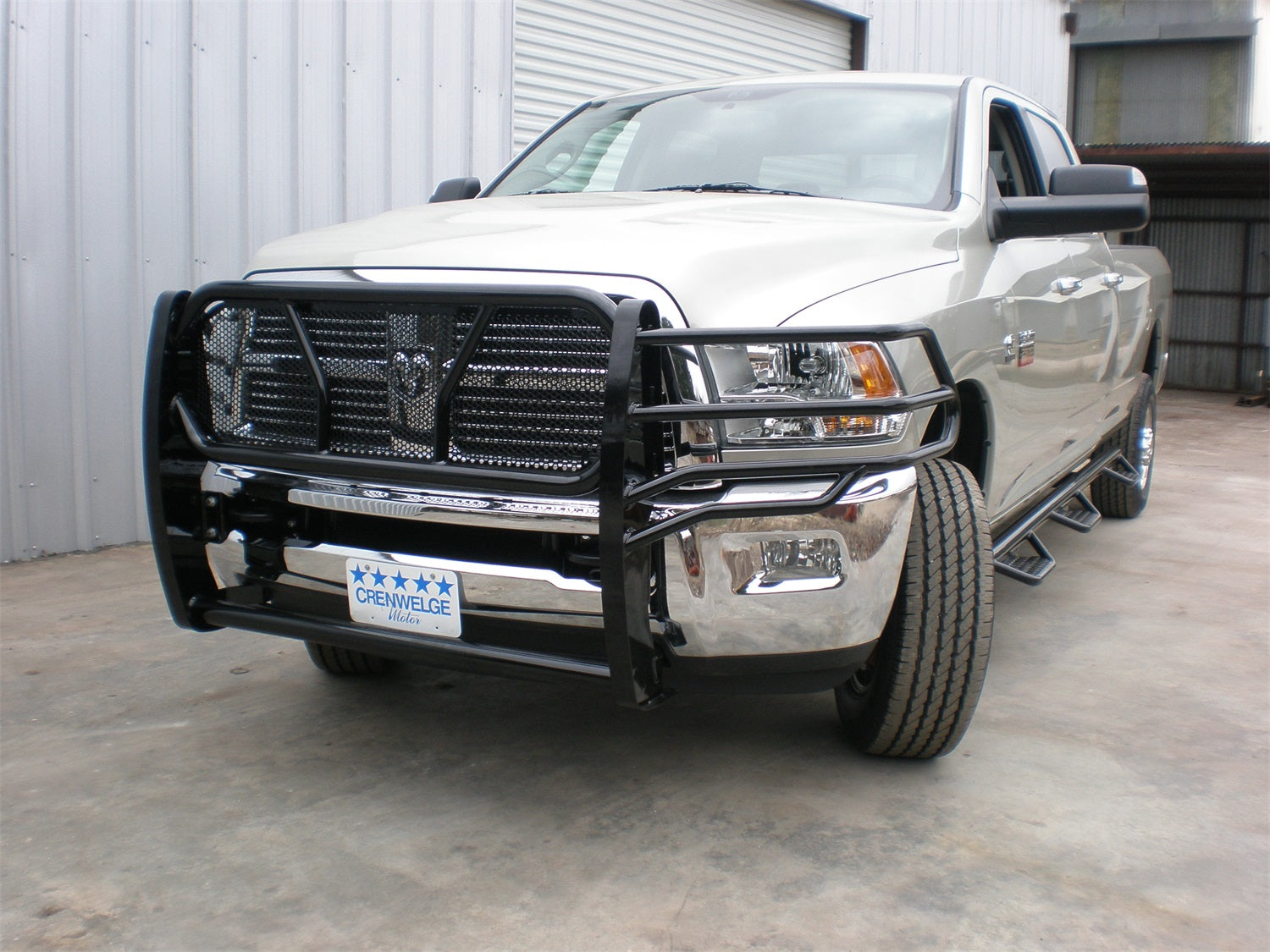 https://www.catalograck.com/ImgVDHR/FTG/200-41-0004_Driver_Quarter_ON_V.jpg