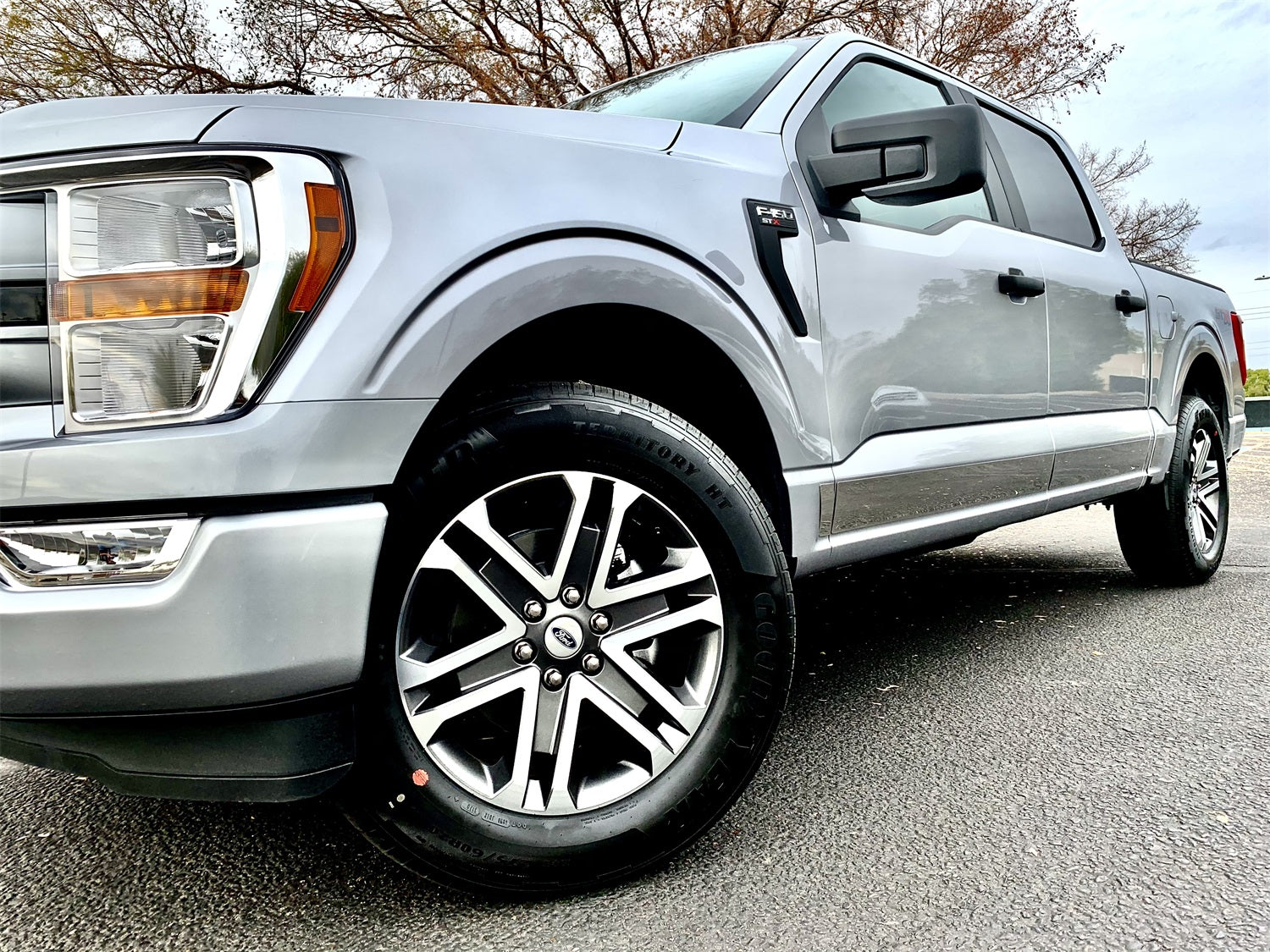ICI (Innovative Creations) T4171-304M Rocker Panel Molding Fits 21-26 F-150