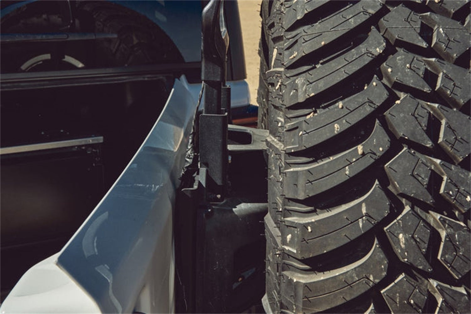 https://www.catalograck.com/ImgVDHR/BOD/2022_Jeep_JL_RTC_Shoot-4.jpg