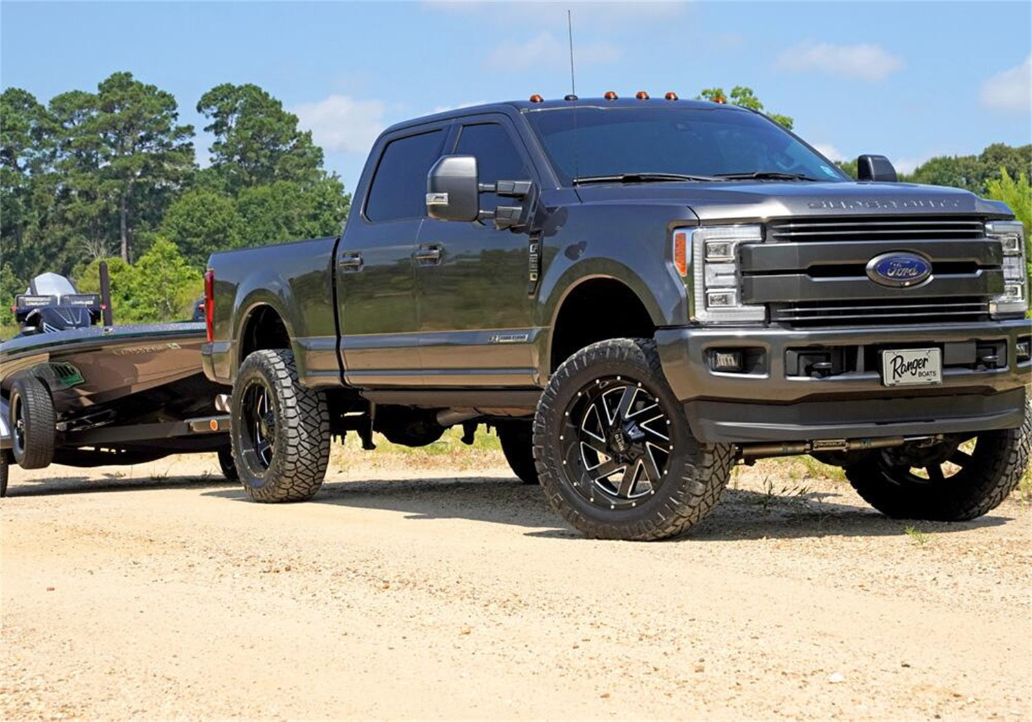Superlift K166KG Suspension Lift Kit w/Shocks