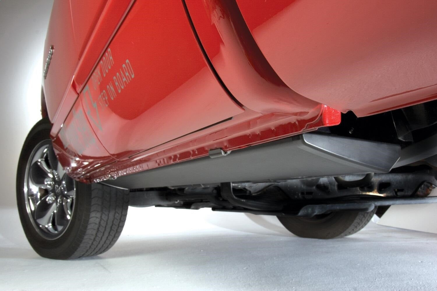 AMP Research 76153-01A PowerStep Plug-N-Play System Fits 15-22 Canyon Colorado