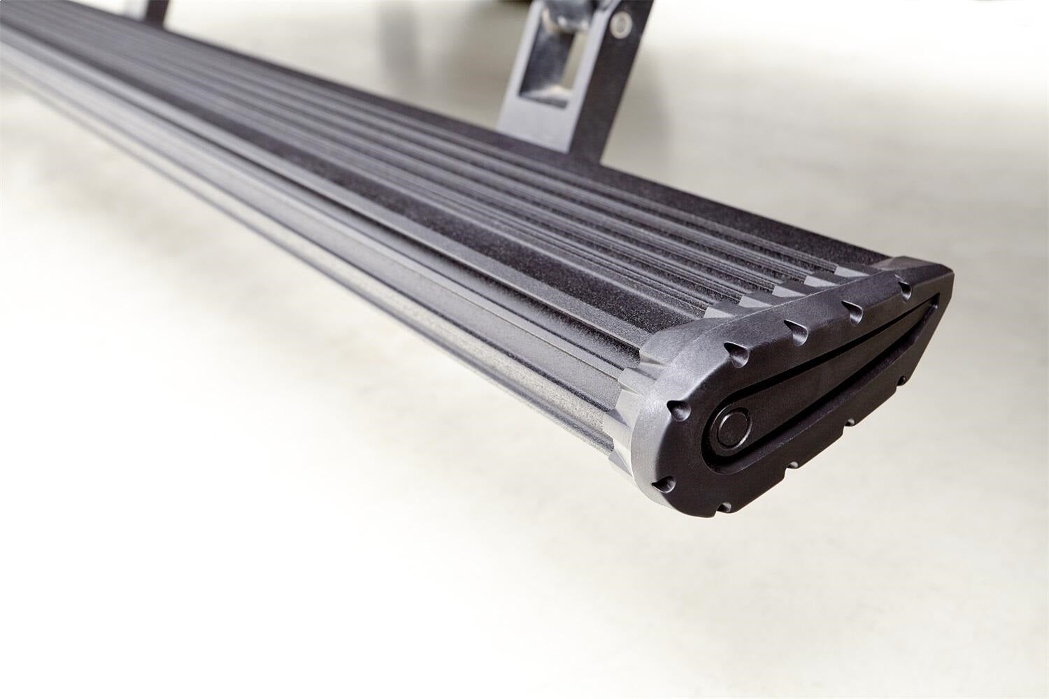 AMP Research 78135-01A PowerStep Xtreme Fits 20-26 Gladiator Pickup Gladiator