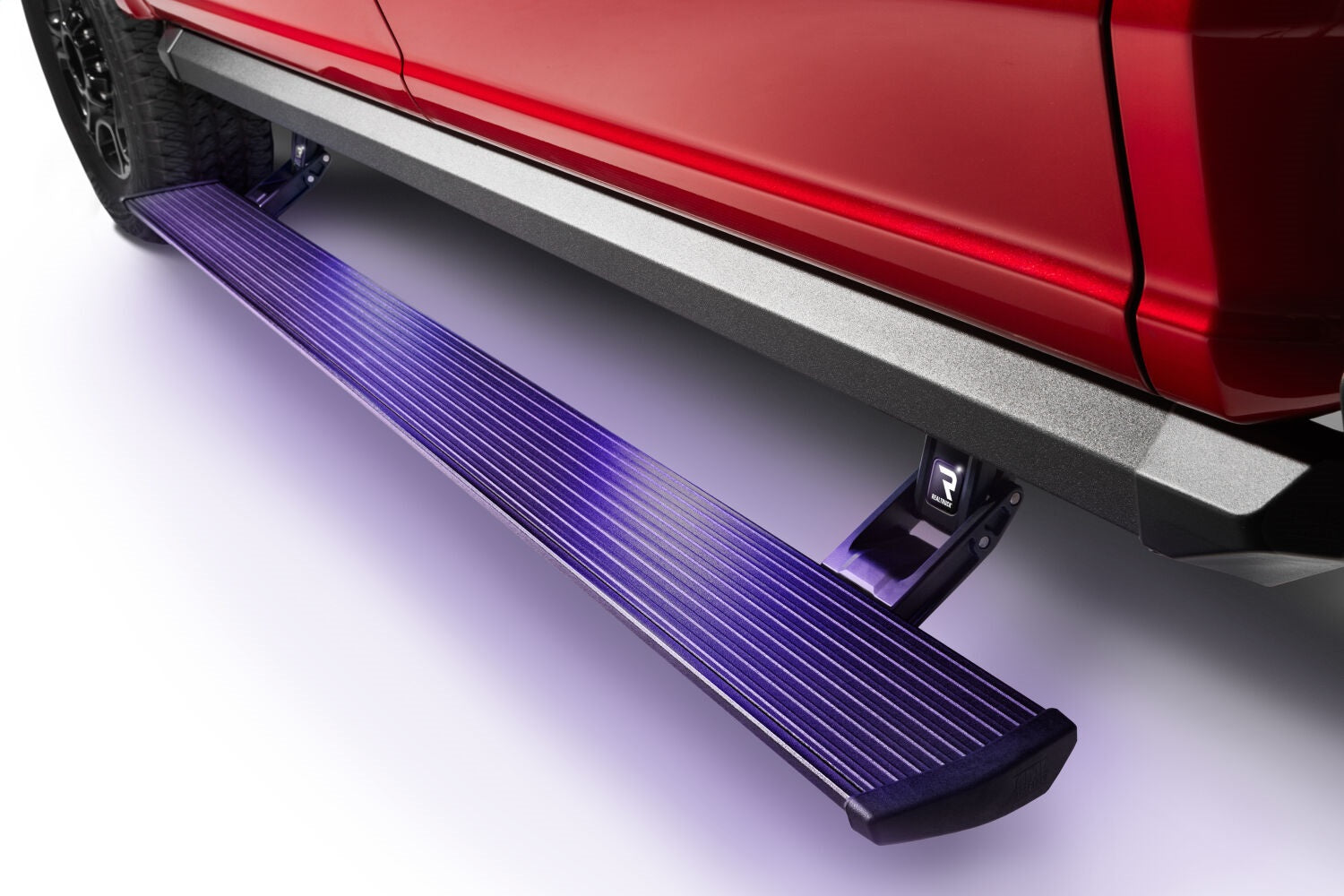 https://www.catalograck.com/ImgVDHR/AMP/AMPamp-powerstep-xl-2023-ford-f250-77242-01A-OW-061-2.jpg