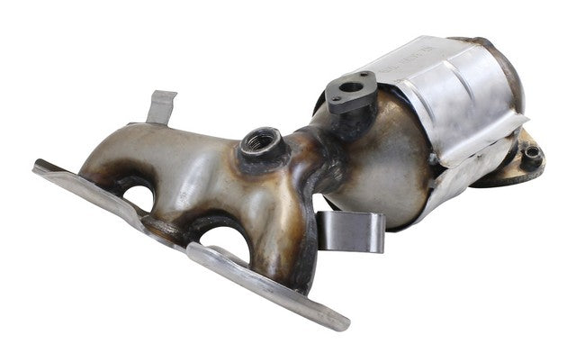 AP Exhaust Exhaust Manifold with Integrated Catalytic Converter  641307