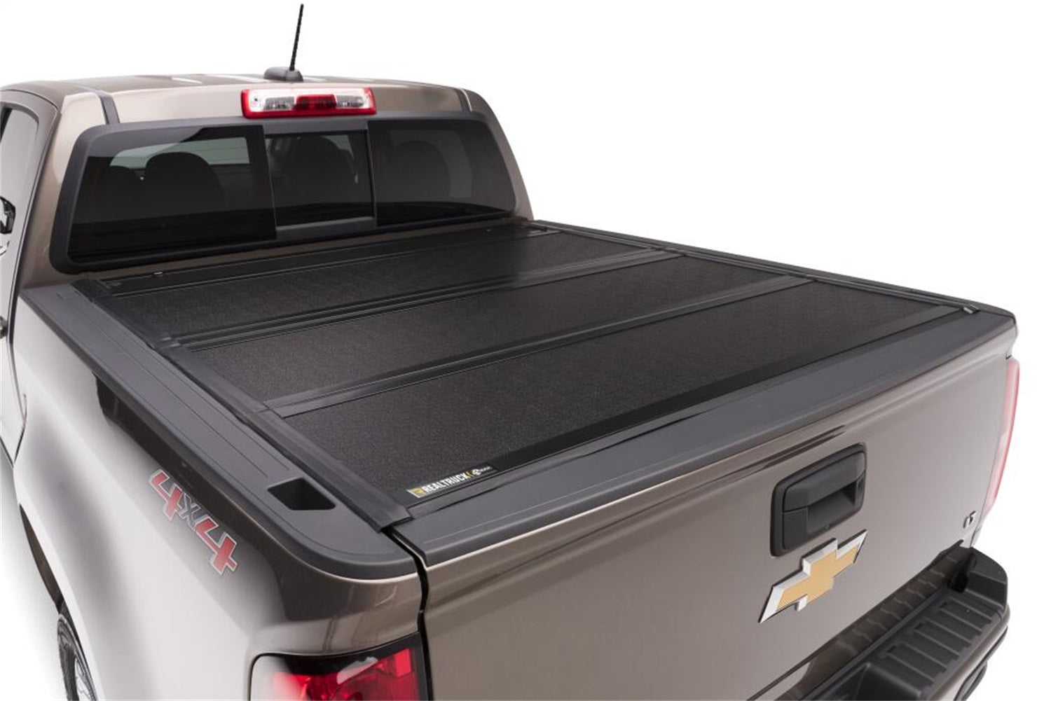 https://www.catalograck.com/ImgVDHR/BAK/BAK-BAKFlip-G2-2016-Chevrolet-Colorado-Studio-07_RT.jpg