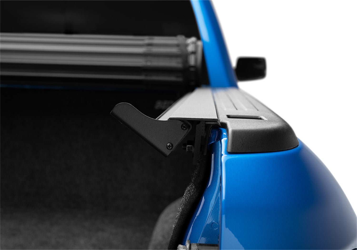 https://www.catalograck.com/ImgVDHR/BAK/BK_BAKRevolverX4S_22_RAM_TRX_Detail_02_Rail.jpg