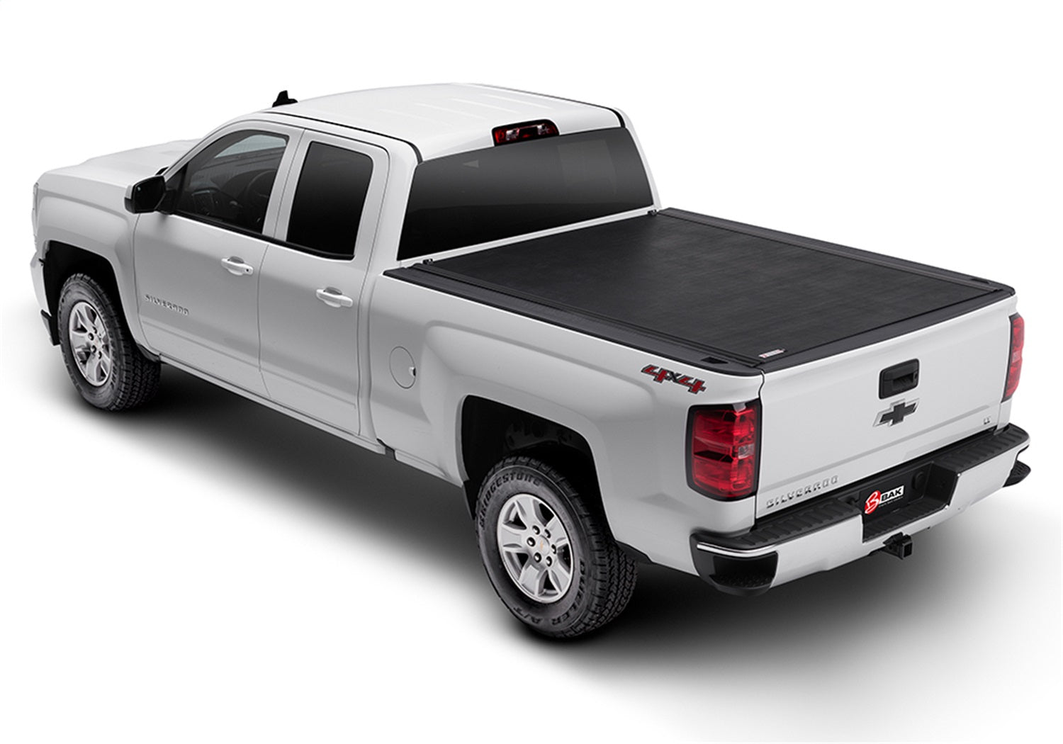 https://www.catalograck.com/ImgVDHR/BAK/BK_RevolverX2_Silverado_RearClosed.jpg