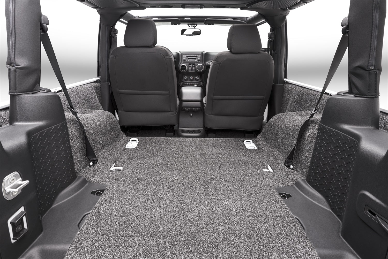 https://www.catalograck.com/ImgVDHR/BED/BR-BedRug-JeepJK-2Door-RearDetail2.jpg