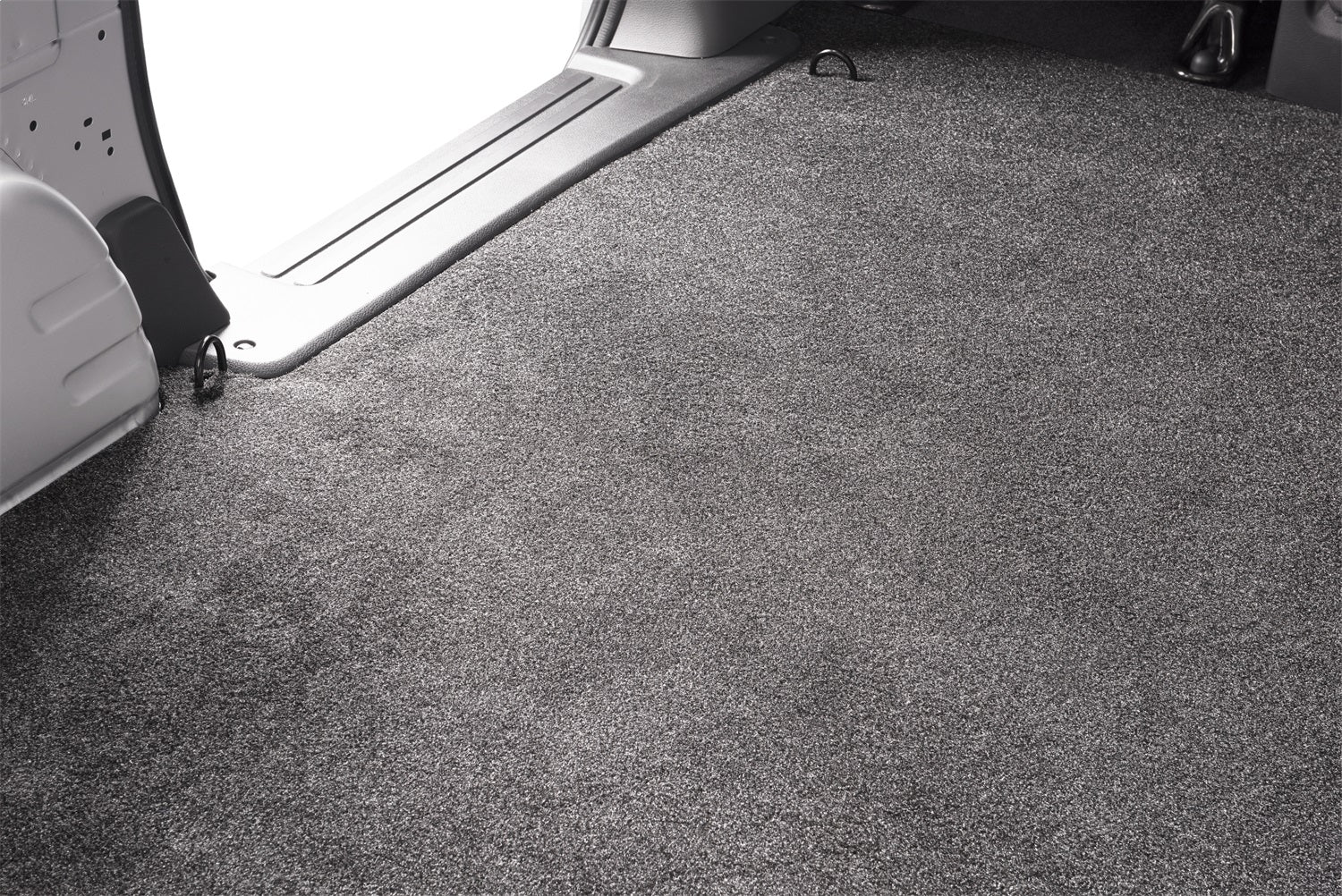 https://www.catalograck.com/ImgVDHR/BED/BR-VanRug-17ChevyCityExpress-Detail2.jpg