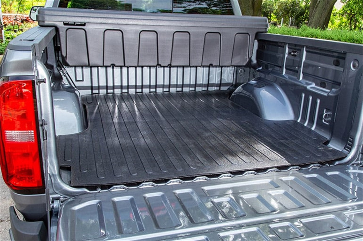 Dee Zee DZ87010 Bed Mat/Skid Mat Fits 15-22 Canyon Colorado