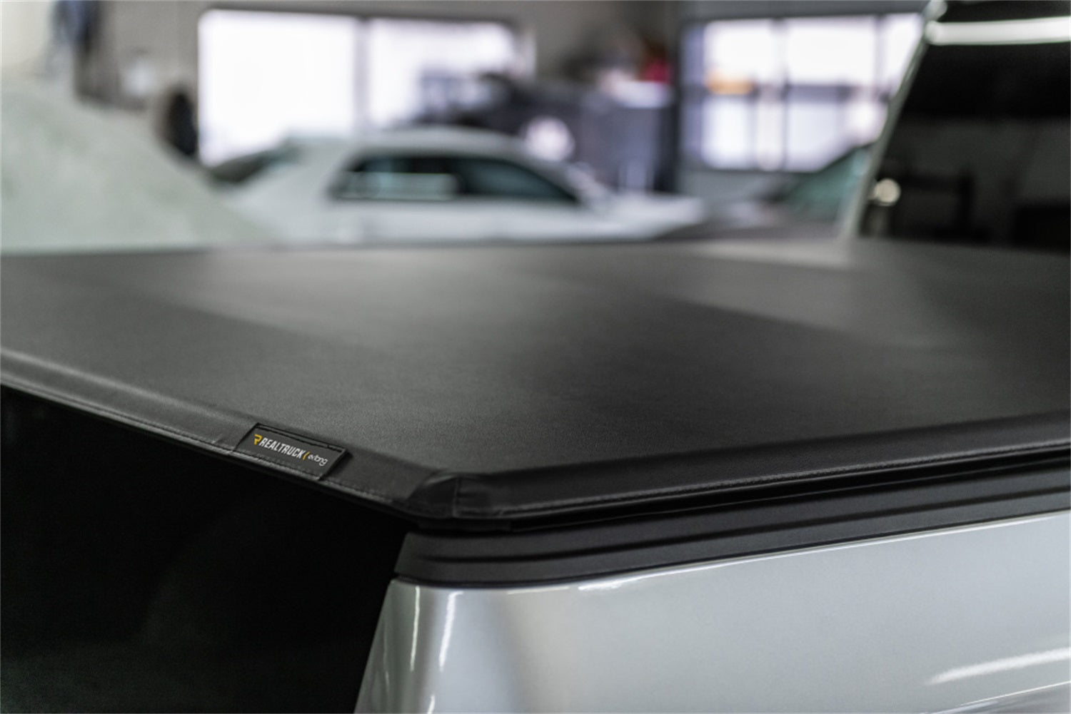 Extang 90702 Trifecta ALX Tonneau Cover Fits 21-26 F-150 F-150 Lightning