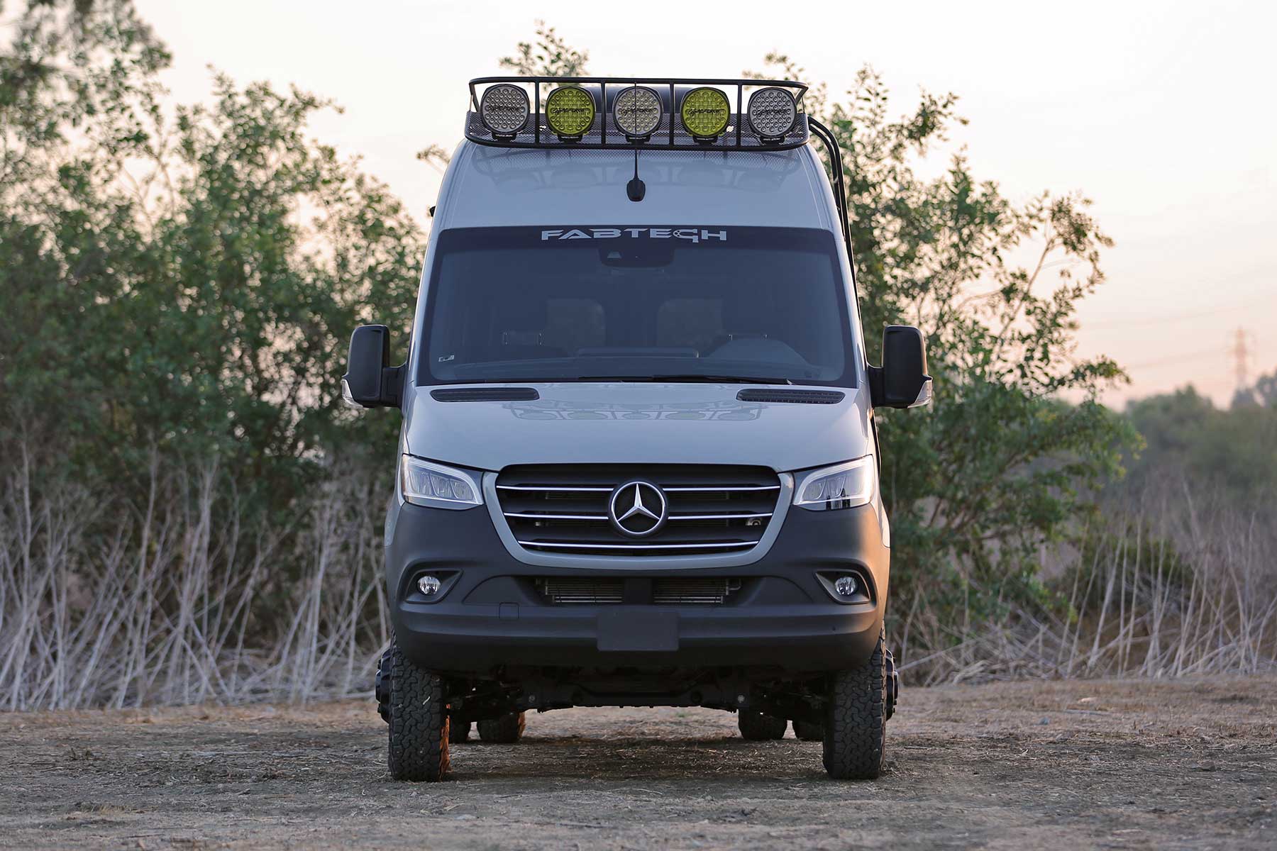 https://sdda.semadata.org/Standard/Warn Industries/FTS28003_FRONT.jpg
