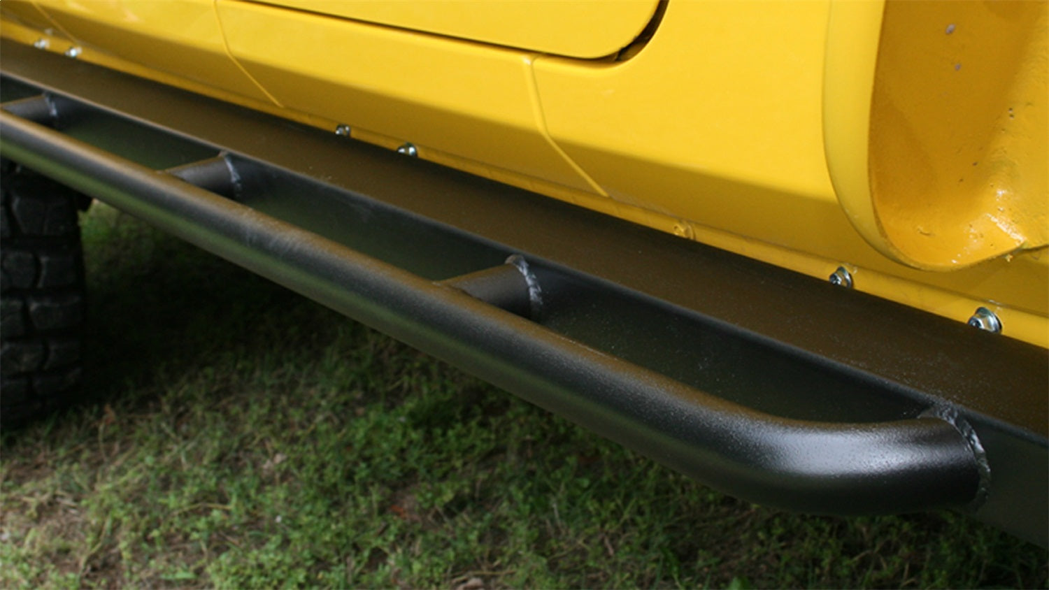 Body Armor WU-4121 Rockcrawler Side Guards Fits 04-06 Wrangler (TJ)