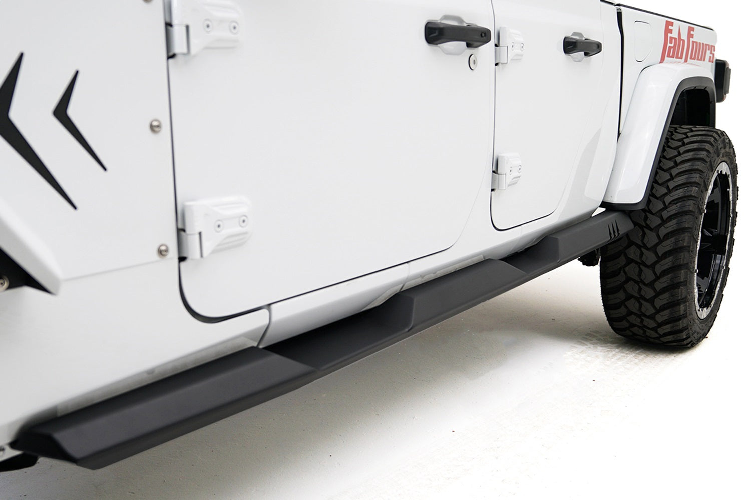Fab Fours JT20-G1650-1 Rock Slider Fits 20-22 Gladiator