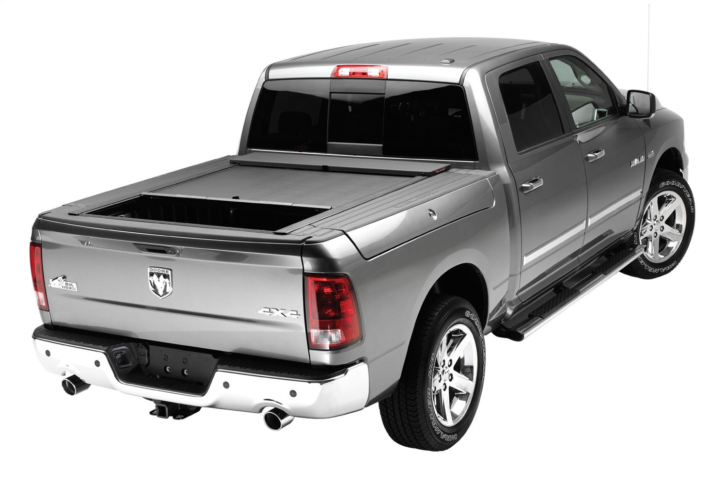 Roll-N-Lock LG456M Roll-N-Lock M-Series Truck Bed Cover