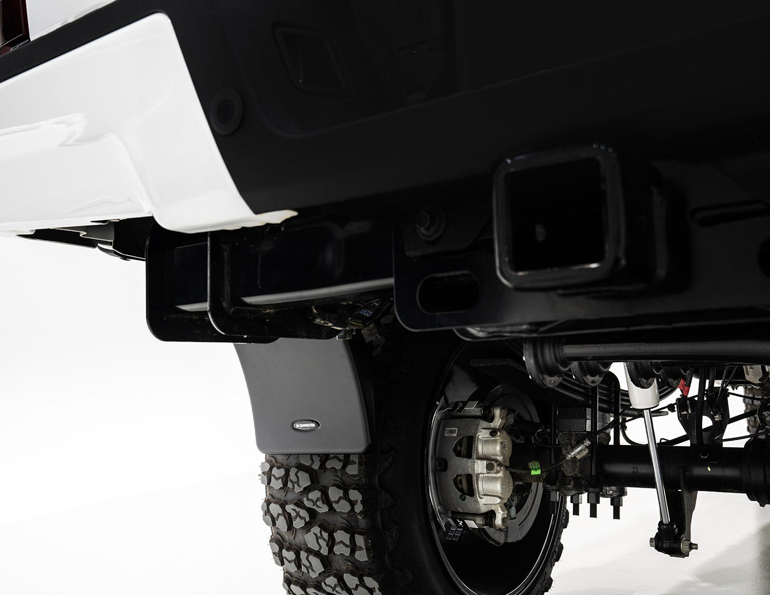 https://www.catalograck.com/ImgVDHR/BUS/MudFlaps_onvehicle_MUD-20092.jpg