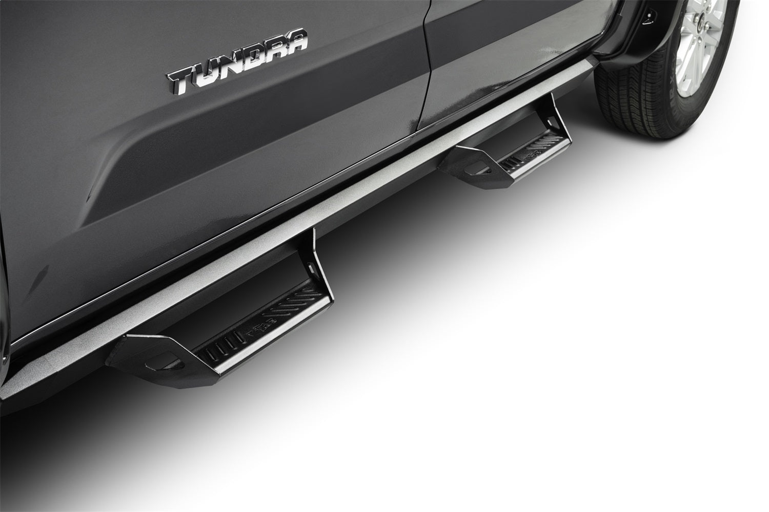 https://www.catalograck.com/ImgVDHR/NFA/NFBNFB_PredatorPro_22_Toyota_Tundra_Crw_side_PRT2282CC-TX.jpg