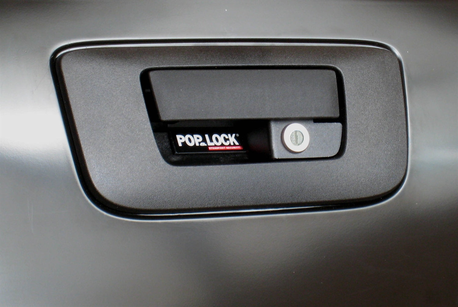 Pop and Lock PL1300 Manual Tailgate Lock