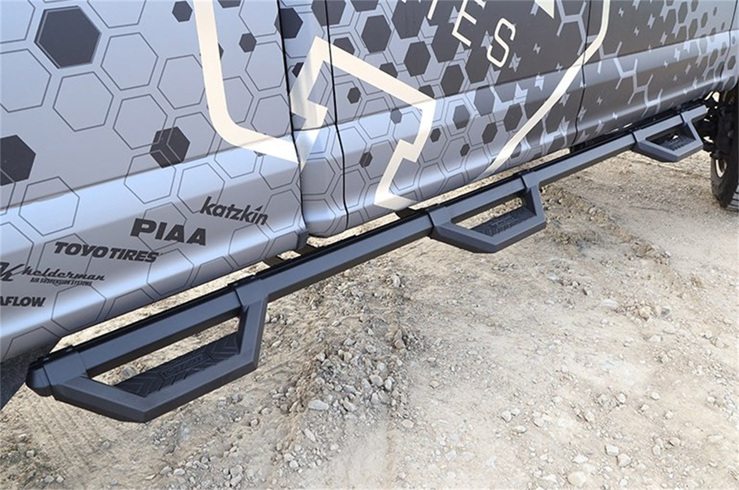 Dee Zee DZ66351WTB Hex Series Wheel to Wheel Side Step