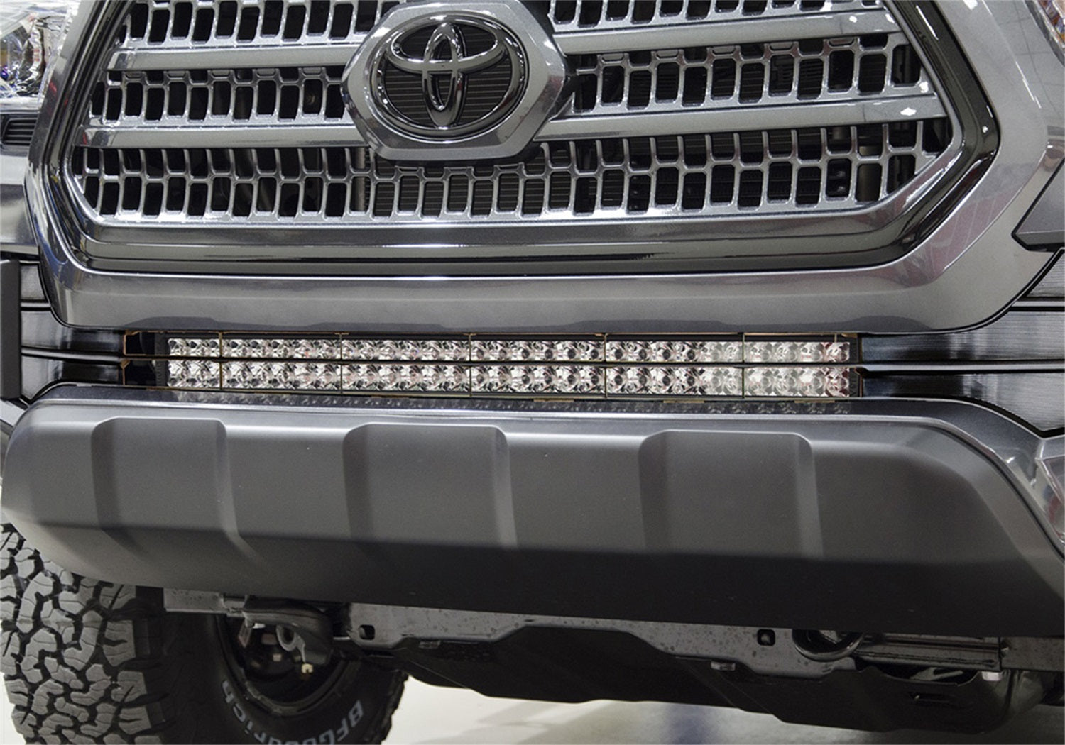 N-Fab T1634CMB LBM Bumper Mount Fits 16-23 Tacoma