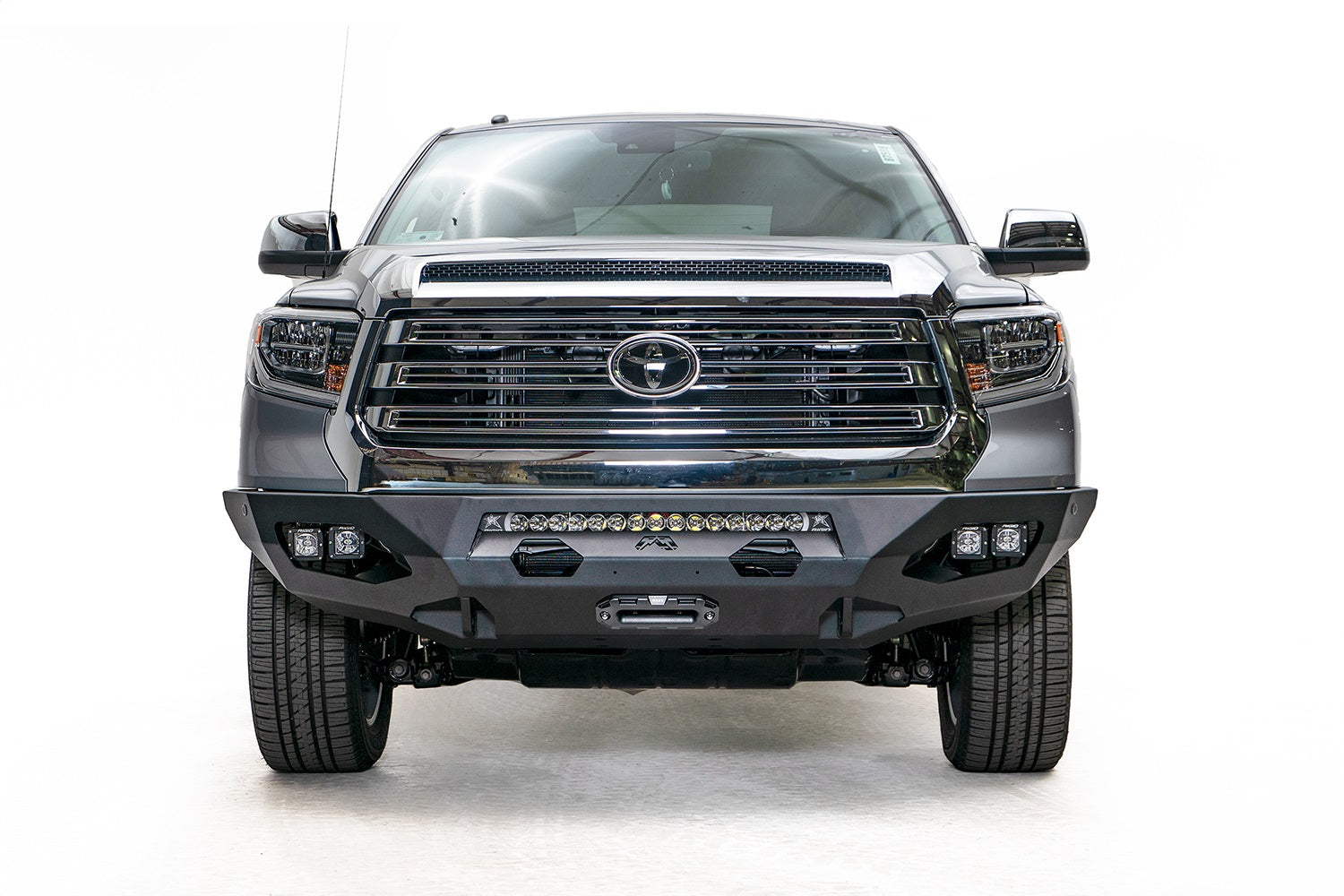 Fab Fours TT14-X3851-1 Matrix Front Bumper Fits 14-21 Tundra