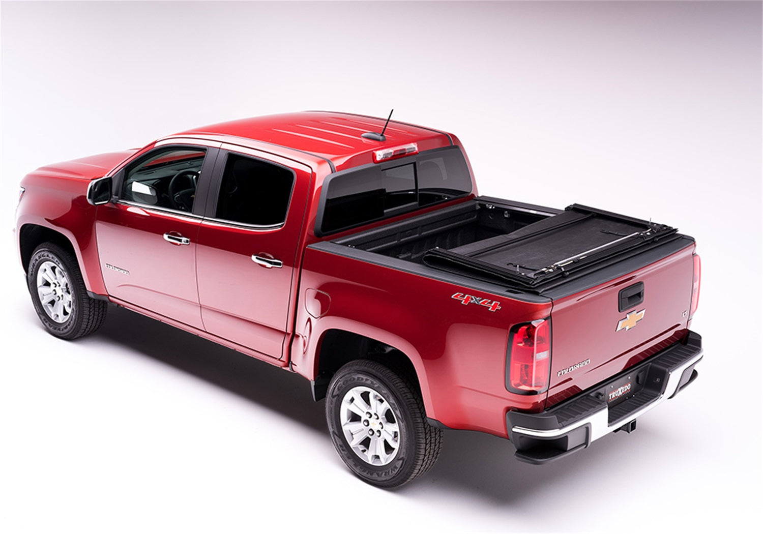 Truxedo 750001 TruXedo Deuce Tonneau Cover Fits 23-26 Canyon Colorado