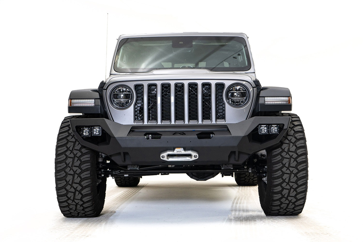 Fab Fours JL18-X4651-1 Matrix Front Bumper Fits 18-22 Gladiator Wrangler (JL)