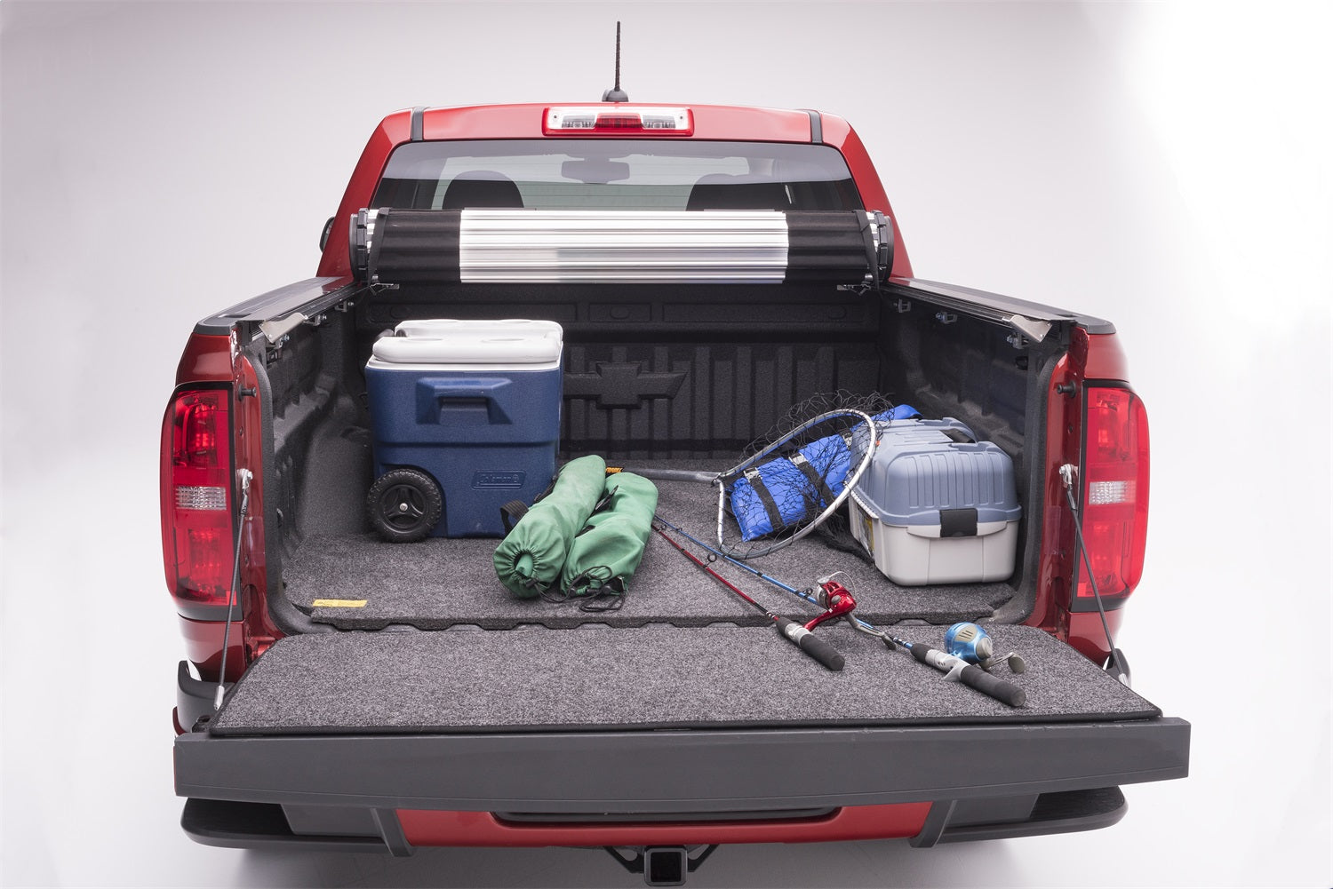 https://www.catalograck.com/ImgVDHR/BED/XBR-BedRug-Mat-15Chevrolet-Colorado-3.jpg