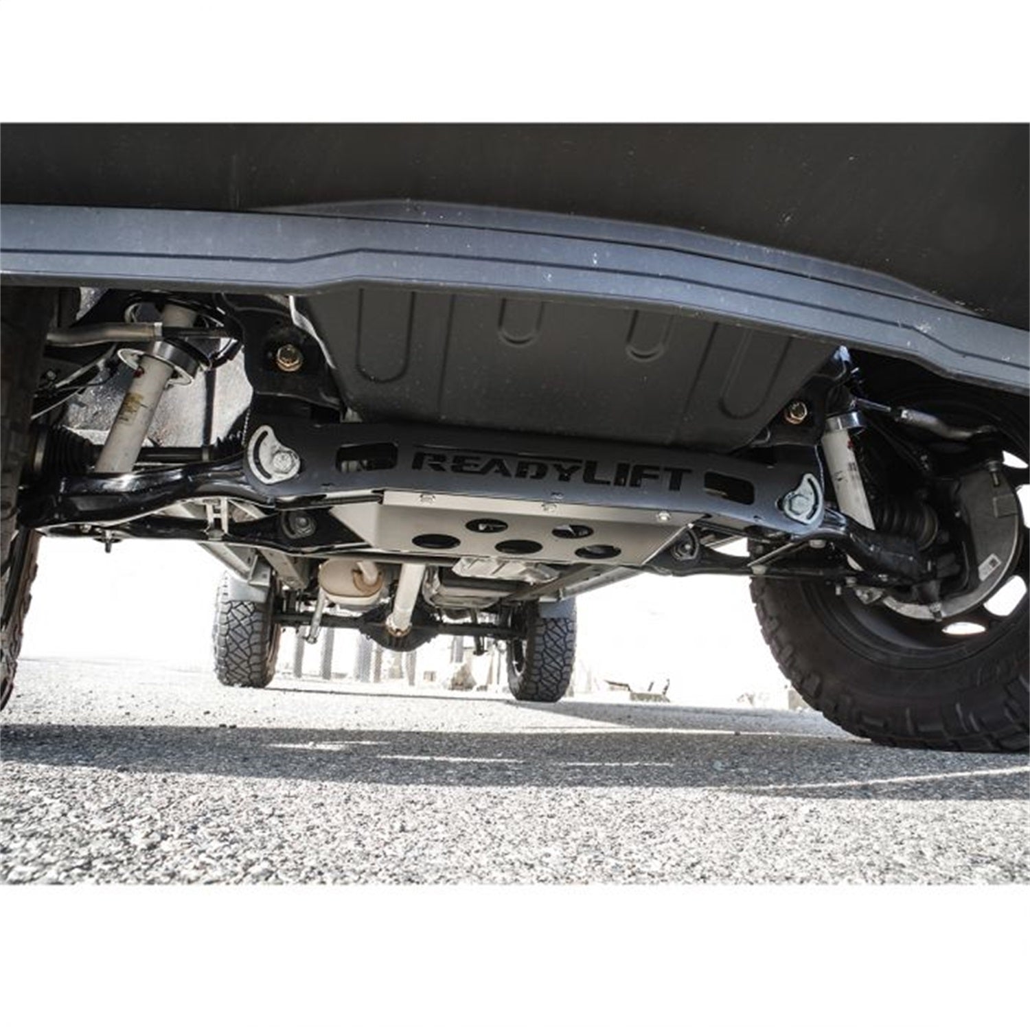 https://www.catalograck.com/ImgVDHR/RDY/chevy_silverado_6_inch_lift_kit_1100_v2.jpg