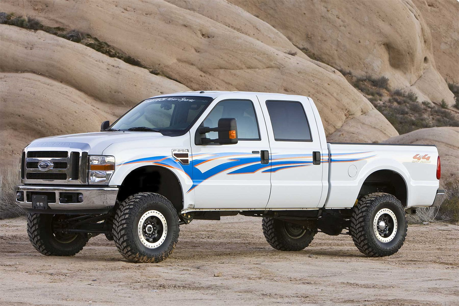 Fabtech K2120DL 4 Link Lift System Fits 08-15 F-250 Super Duty F-350 Super Duty