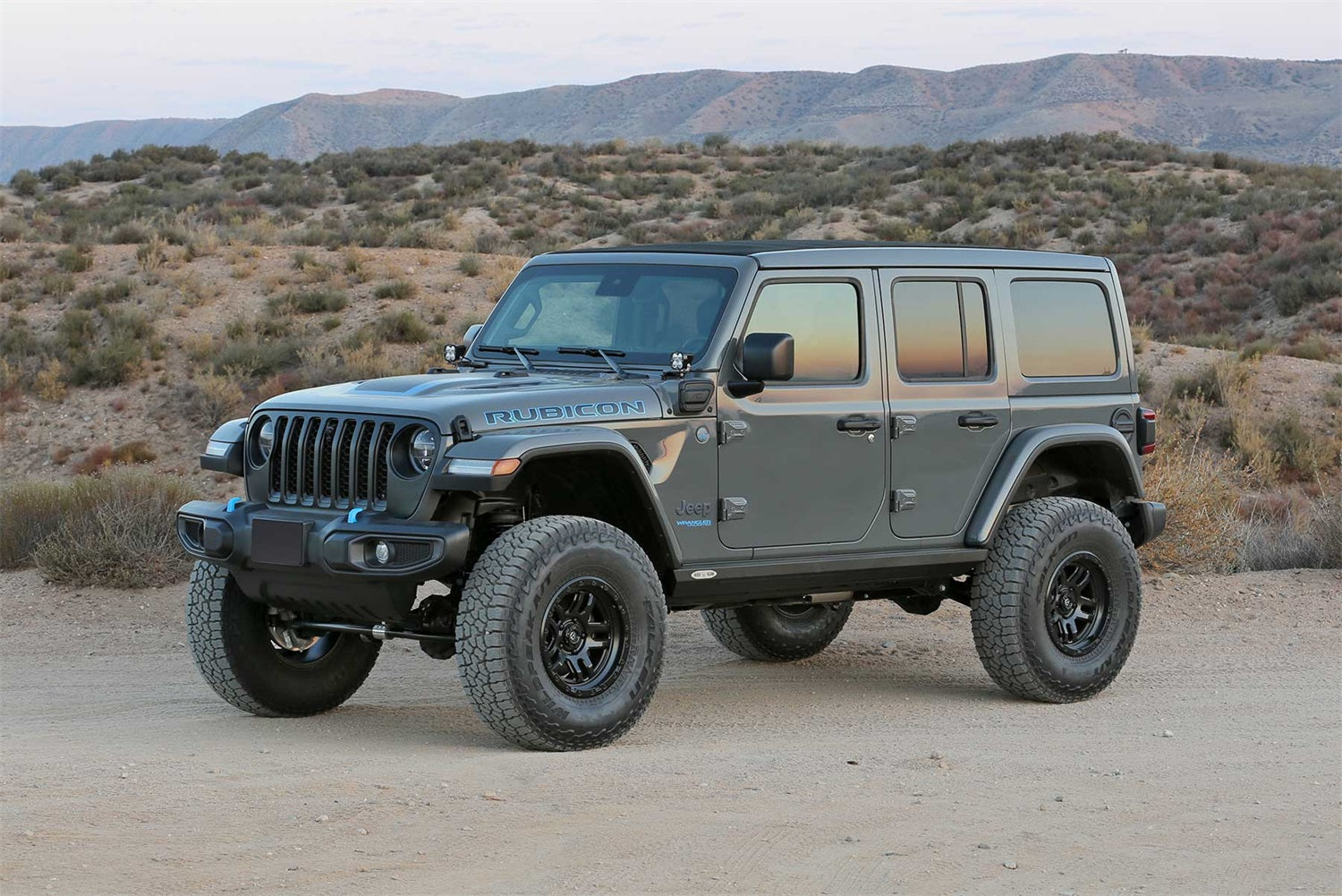 Fabtech K4201DL Sport Lift System w/Shock Fits 21 Wrangler (JL)