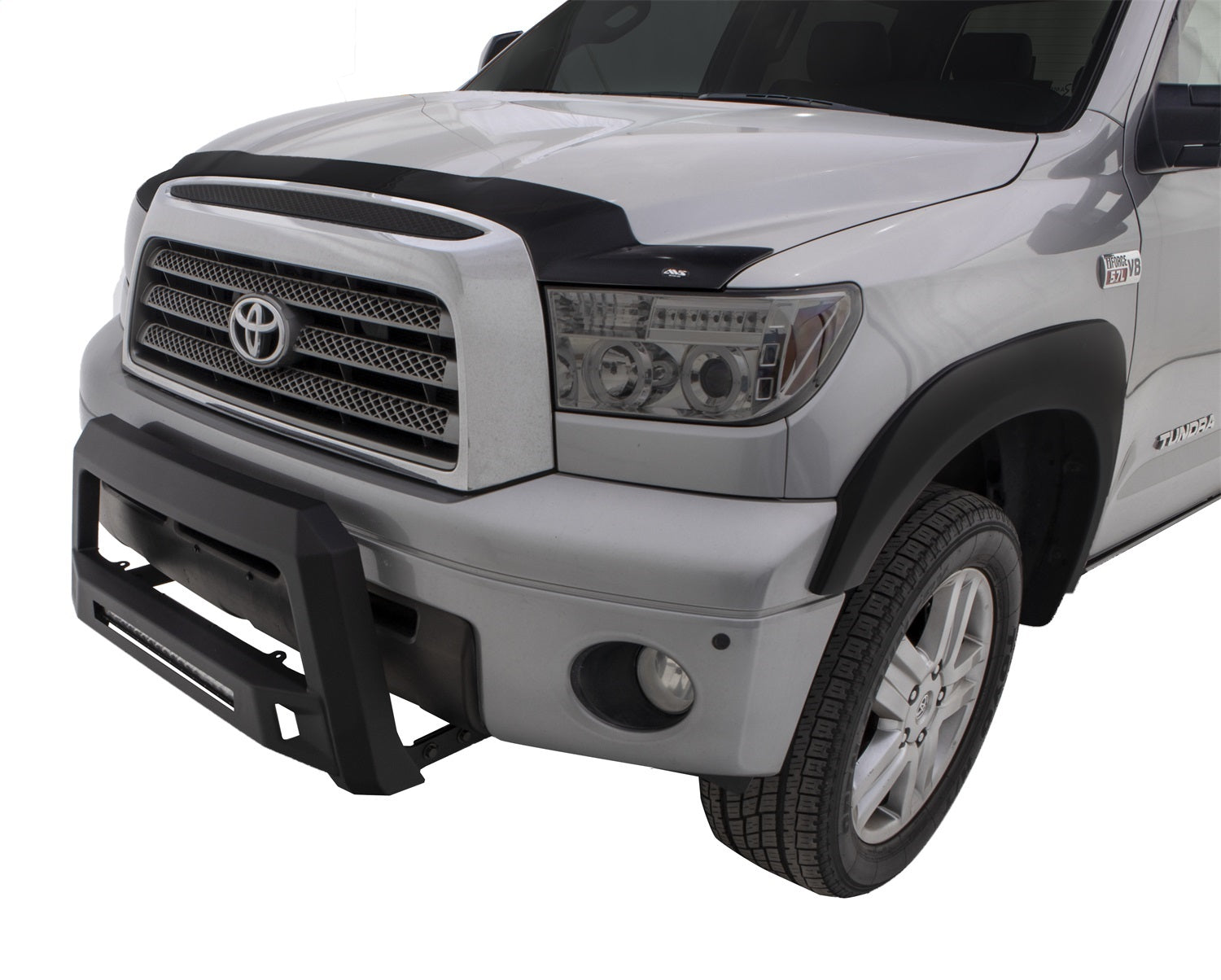 https://www.catalograck.com/ImgVDHR/LUN/lund_bullbar_2016toyotatundra_86521209p06.jpg