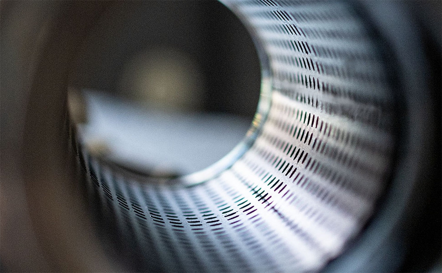 https://www.catalograck.com/ImgVDHR/MGF/magnaflow-reversible-reflection-style-configuration-chambered-muffle.jpg