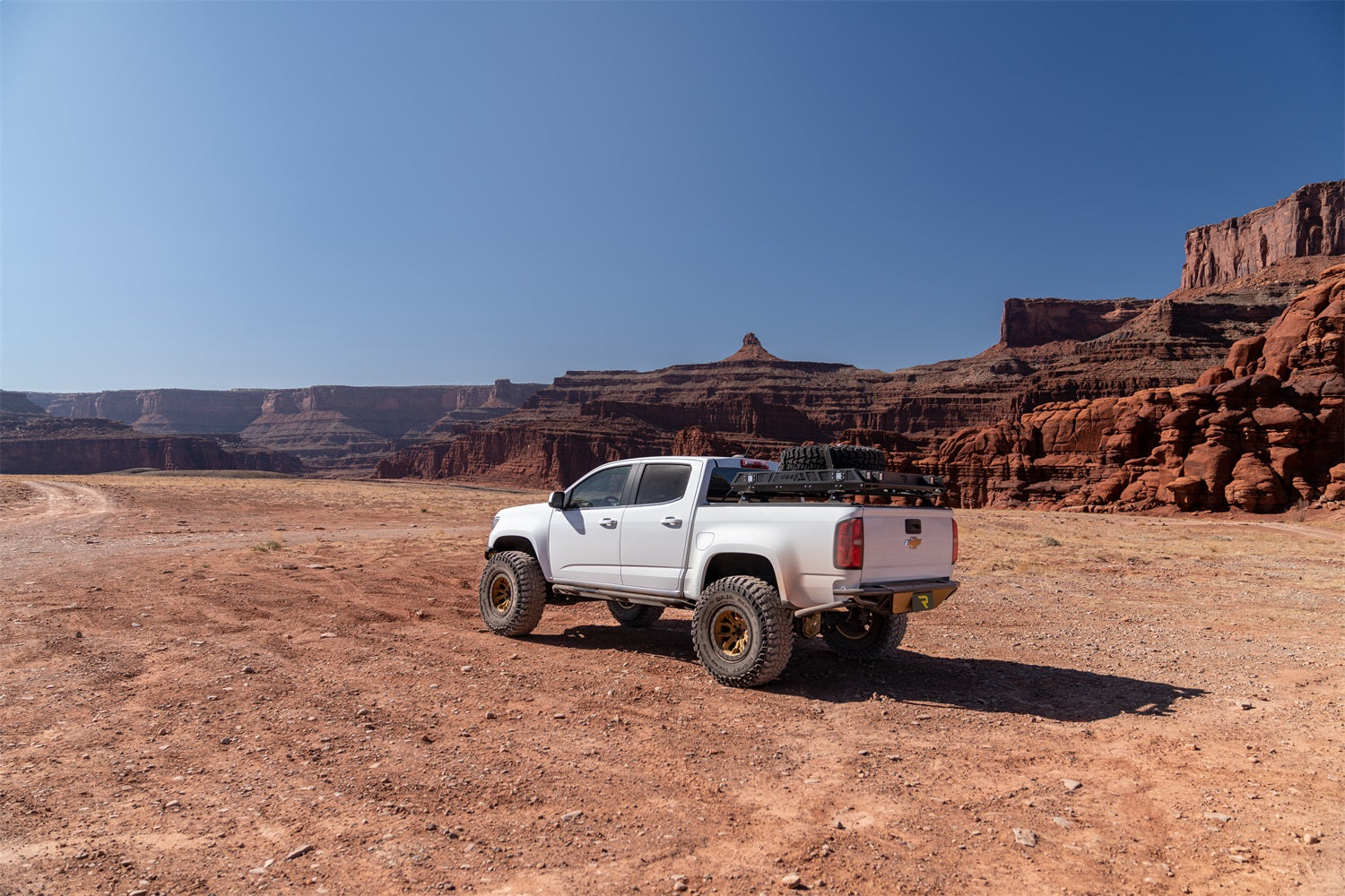 N-Fab TSG15CC-TX TrailSlider Step System Fits 15-26 Canyon Colorado